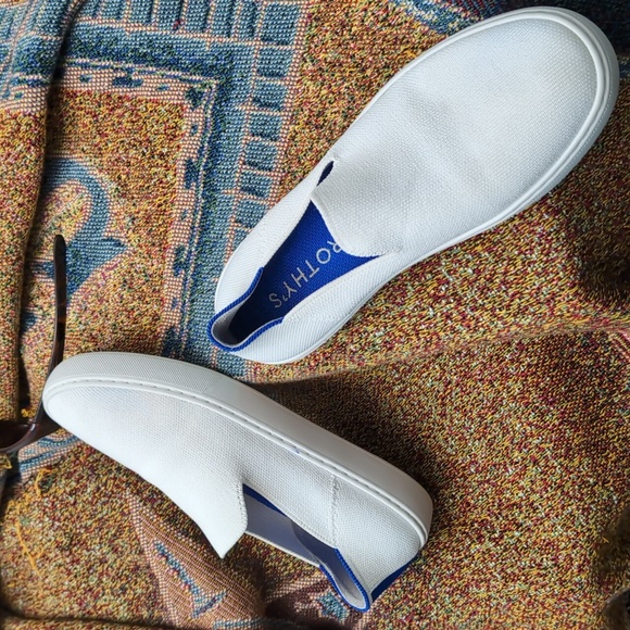 Rotyhy's White slip on sneaker - Picture 9 of 10